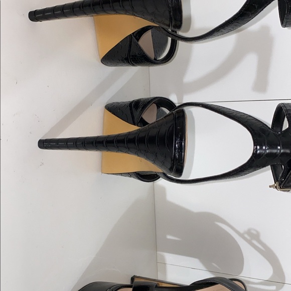 Shoe Bundle - Picture 5 of 6